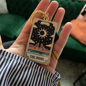 Porte-clés Cartes de Tarot - Lune Soleil Étoile Force - Porte-clés en émail / Breloque de sac / Porte-clés Tarot - Product Image 1