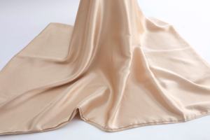 ชุดกล่องของขวัญสามชิ้นผ้าไหมจำลองยืดหยุ่นลำไส้ใหญ่หน้ากากปิดตาปลอกหมอนปิดกั้นแสง - Product Image 6