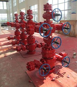 ต้นคริสต์มาสแบบ X-Tree รุ่น 6A Wellhead พร้อมระบบควบคุม PLC สำหรับอุปกรณ์ขุดเจาะน้ำมัน - Product Image 3