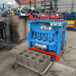 Máquina Multifunción para Bloques de Hormigón de 4-35A para Ladrillos Huecos y Sólidos de Alta Capacidad de Carga, Envío DDP a la República Democrática del Congo - Product Image 2