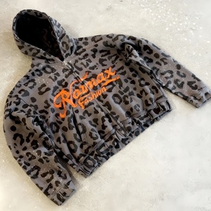 Blouson zippé en coton épais style streetwear, coupe courte et oversize, avec impression sérigraphiée personnalisée pour le printemps - Product Image 1