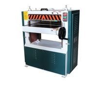 Raboteuse à bois robuste 4 kW avec tête de coupe droite et profondeur de rabotage de 220 mm