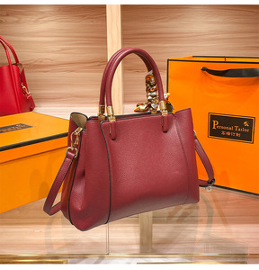 New Fashion Designer Crossbody Bags High Quality PU <b>Leather</b> Shoulder Messenger Bag Casual Totes Luxury Women Handbags and <b>Purses</b> - Product Image 3