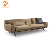 Modernes Luxus-Ecksofa mit rechter Chaiselongue, Lederpolsterung und Massivholzrahmen für das Wohnzimmer