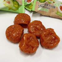 Zure Pruimen Gummy Candy 8,5% Fruitjamvulling Pruimen & Groene Pruimen Fruitcake Zachte Snoepjes Groothandel OEM Zure Snoepjes