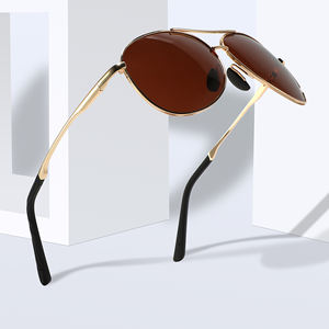 2024 usine Designer métal lunettes de soleil mode lunettes de soleil polarisées logo personnalisé imprimé lentilles lunettes de soleil pour hommes - Product Image 6