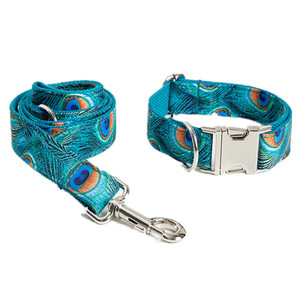 <span class=keywords><strong>Collare</strong></span> per Cani di Lusso Personalizzato OEM <span class=keywords><strong>con</strong></span> Targhetta <span class=keywords><strong>Nome</strong></span> Design Personalizzato Set <span class=keywords><strong>Collare</strong></span> e Guinzaglio Abbinati - Product Image 3