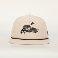 Gorra de béisbol OEM sin estructura de 5 paneles con visera plana y cierre a presión, estilo Hip Hop, para deportes al aire libre, con bordado plano y cuerda, modelo Duck Camp
