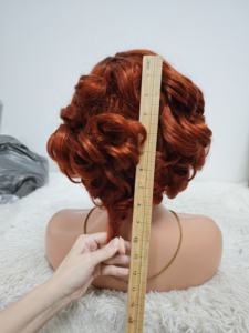 Promotion Letsfly : Perruques courtes grises en cheveux humains, 10 pouces, avec closure en dentelle 5x5 de 260 grammes, vente en gros à 47$ - Product Image 4