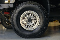 Rines Deportivos Americanos Personalizados de 17 y 18 Pulgadas, Plateados, para Todoterreno, con Beadlock, Forjados, para Jeep, Toyota F-150, Ram 1500, Nissan