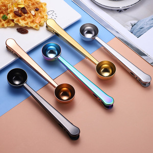 Cuillère doseuse 2-en-1 en acier inoxydable avec pince de scellage pour sacs de café et aliments, idéale pour les grains de café et l'utilisation en cuisine - Product Image 4