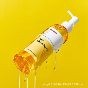 มานิโอ เพียว เจนเทิล คลีนซิ่ง ออยล์ เมลท์ส ทำความสะอาดรูขุมขนอย่างล้ำลึก ขจัดสิวเสี้ยน 200 มล. สำหรับผู้ชายทุกสภาพผิว - Product Image 3