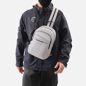 Sac à dos pour ordinateur portable multifonctionnel tendance pour hommes <span class=keywords><strong>Simple</strong></span> couleur unie imperméable caractéristique Polyester pour les essentiels de voyage - Product Image 1