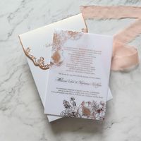 Clásico de oro y negro, invitaciones de boda elegante, con sobre