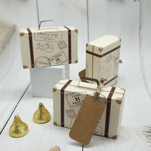 Mini valise en forme de boîte d'emballage de chocolat de bonbons boîtes de <span class=keywords><strong>boulangerie</strong></span> cadeau avec <span class=keywords><strong>ficelle</strong></span> et étiquette - Product Image 3