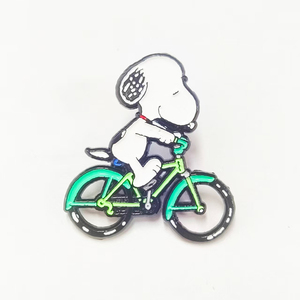 Nuovo Arrivo Spilla Souvenir Sportiva alla Moda con Croce della Legione Britannica e Fiore di Papavero, in Smalto con Taglio a Fustella, con la Scritta 'Never Forget' - Product Image 6