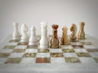 Jeu d'échecs personnalisé en marbre d'onyx naturel Jeu de voyage Jeu d'échecs en marbre blanc et vert Jeu d'échecs de luxe