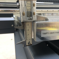 Nieuwe A1 6090 UV Flatbed Printer XP600 3-kops printer voor kaarten, tubes, flessen, pennen, acryl en branding.