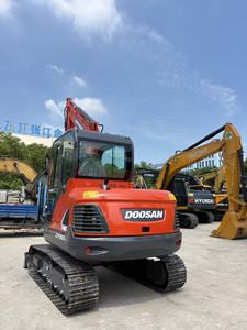 Mini-excavatrice sur chenilles d'occasion Doosan DX60-9 d'origine coréenne, petite excavatrice à vendre - Product Image 2