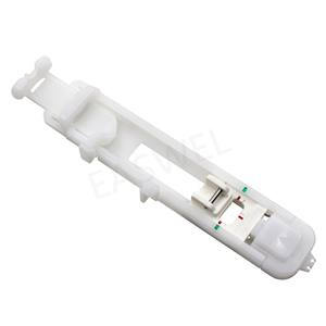 Un paso ojal pie automático XC2691051 para BROTHER XC2691033 - Product Image 1