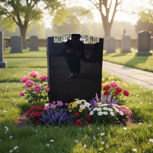 Fournisseurs de pierres tombales en granit - Style américain traditionnel, origine Ho Chi Minh City - Product Image 1