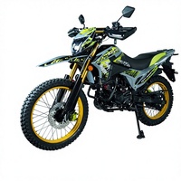 Motocross puissant de 250 cm³ à essence pour les passionnés de course, avec des pièces en aluminium CNC et un bras oscillant renforcé en acier
