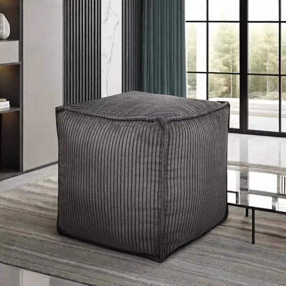 สีเทาเข้ม