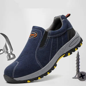 <span class=keywords><strong>Scarpe</strong></span> <span class=keywords><strong>Antinfortunistiche</strong></span> da Uomo di Alta Qualità con Punta in Acciaio, Nero Base con Blu Chiaro, Prezzo Conveniente, per Lavoro Invernale in Fabbrica e Cantiere, Suola in Gomma - Product Image 1