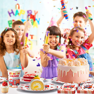 Vaisselle de fête d'anniversaire thème <span class=keywords><strong>camion</strong></span> de <span class=keywords><strong>pompier</strong></span> aquarelle moderne vente chaude cadeau de fin d'année décoration fournitures drapeau assiette en papier - Product Image 5