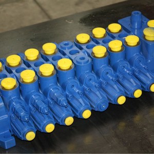 Válvulas Multivía Serie TRM15 para Excavadoras YC60-8 de Taifeng Hydraulic - Product Image 2