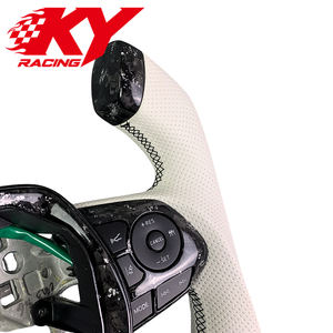 Volante de carreras estilo F1 personalizado de fibra de carbono forjada con cuero blanco para Toyota Camry TRD SE XSE XLE GR Corolla 2018-2026 - Product Image 3