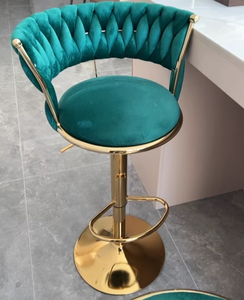 Tabouret de bar haut de gamme nordique, moderne et simple, en fer avec dossier stable, idéal pour la maison, l'îlot de cuisine, l'hôtel ou la salle à manger - Product Image 2