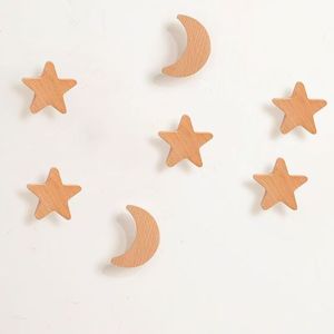 Gancho Adhesivo Decorativo de Madera Maciza con Forma de Estrella y Luna - Diseño Moderno, Fácil Instalación para Armario de Dormitorio, Cajón y Cocina - Product Image 6