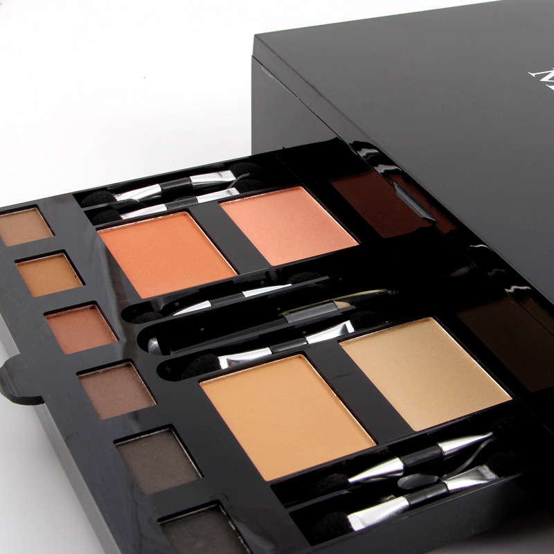 190 Color Eye Shadow Palette Set Custom Logo Eyeshadow Palette Private Label Cosmetics Sets