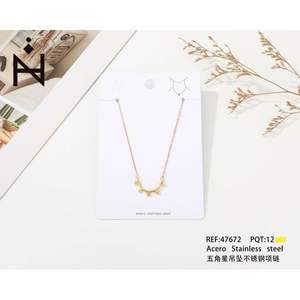 Collar de Acero Inoxidable con Colgante de Estrella de Cinco Puntas, Chapado en Oro, Minimalista, Unisex, para Uso Diario - Product Image 3