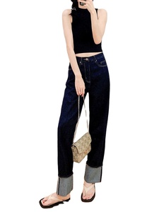 <span class=keywords><strong>Jeans</strong></span> Classici Retrò da Donna in Denim Grezzo Indigo con Bordo Rosso, Gamba Dritta con Risvolto, Vestibilità <span class=keywords><strong>Slim</strong></span> con Finiture Gialle - Product Image 4