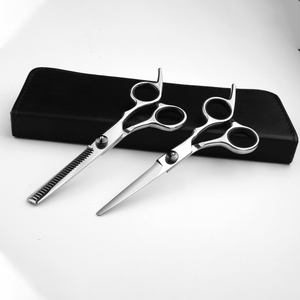 <span class=keywords><strong>Forbici</strong></span> da barbiere professionali di vendita calde <span class=keywords><strong>forbici</strong></span> da <span class=keywords><strong>parrucchiere</strong></span> per sfoltire Set di strumenti per il taglio dei capelli Set di <span class=keywords><strong>forbici</strong></span> da taglio per capelli da salone - Product Image 3