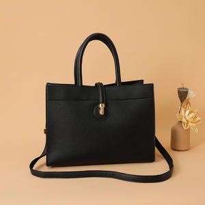 Sac fourre-tout en PU pour femme, printemps-été, doublure en polyester texturé, grande capacité, sac à bandoulière pour les trajets quotidiens - Product Image 3