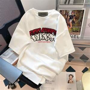 تيشيرت صيفي للجنسين من القطن 100%، مريح ويسمح بالتهوية، بقصة واسعة ومقاس كبير، بطباعة عصرية لملابس الشارع للرجال - Product Image 1