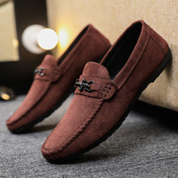 Chaussures classiques en polyester pour hommes en gros, logo personnalisé, mocassins noirs souples, tendance de la mode, respirantes, semelle intérieure en PVC pour le printemps