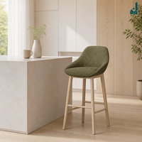 Tabouret de bar en tissu nordique avec dossier, pieds en bois massif, chaise de bar rembourrée à hauteur de comptoir pour réception de bureau