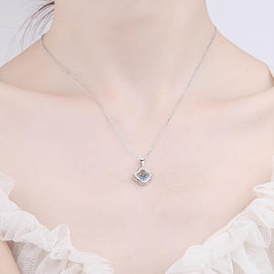 S925 Silver <b>Moissanite</b> Four-Leaf Clover <b>Necklace</b> Fashionable Shining Design for Daily Wear and Christmas Halloween Gifts - Product Image 2