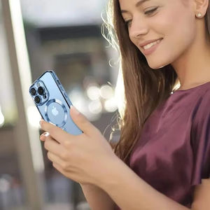 Étui de téléphone sûr magnétique de charge sans fil de luxe pour iPhone 17 16 15 14 13 Pro Max <span class=keywords><strong>Plus</strong></span> couverture de pare-chocs galvanisée transparente - Product Image 6