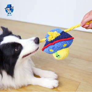 Jouet pour <span class=keywords><strong>chien</strong></span> interactif et durable personnalisé en peluche de conception extraterrestre OVNI amusant <span class=keywords><strong>avec</strong></span> corde en coton - Product Image 4