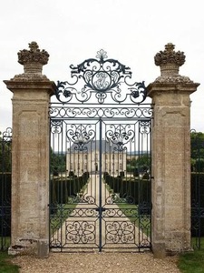 Colonnes de portail <span class=keywords><strong>en</strong></span> <span class=keywords><strong>pierre</strong></span> naturelle, directement de l'usine, pour les projets <span class=keywords><strong>d</strong></span>'architecture et de paysagisme <span class=keywords><strong>d</strong></span>'<span class=keywords><strong>entrée</strong></span>, avec des solutions de conception personnalisées - Product Image 1