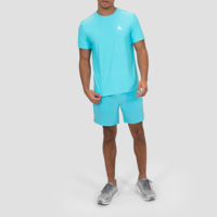 Fabricant de vêtements été logo personnalisé extérieur polyester hommes T-shirt short ensemble quatre côtés élastique deux pièces T-shirt ensemble