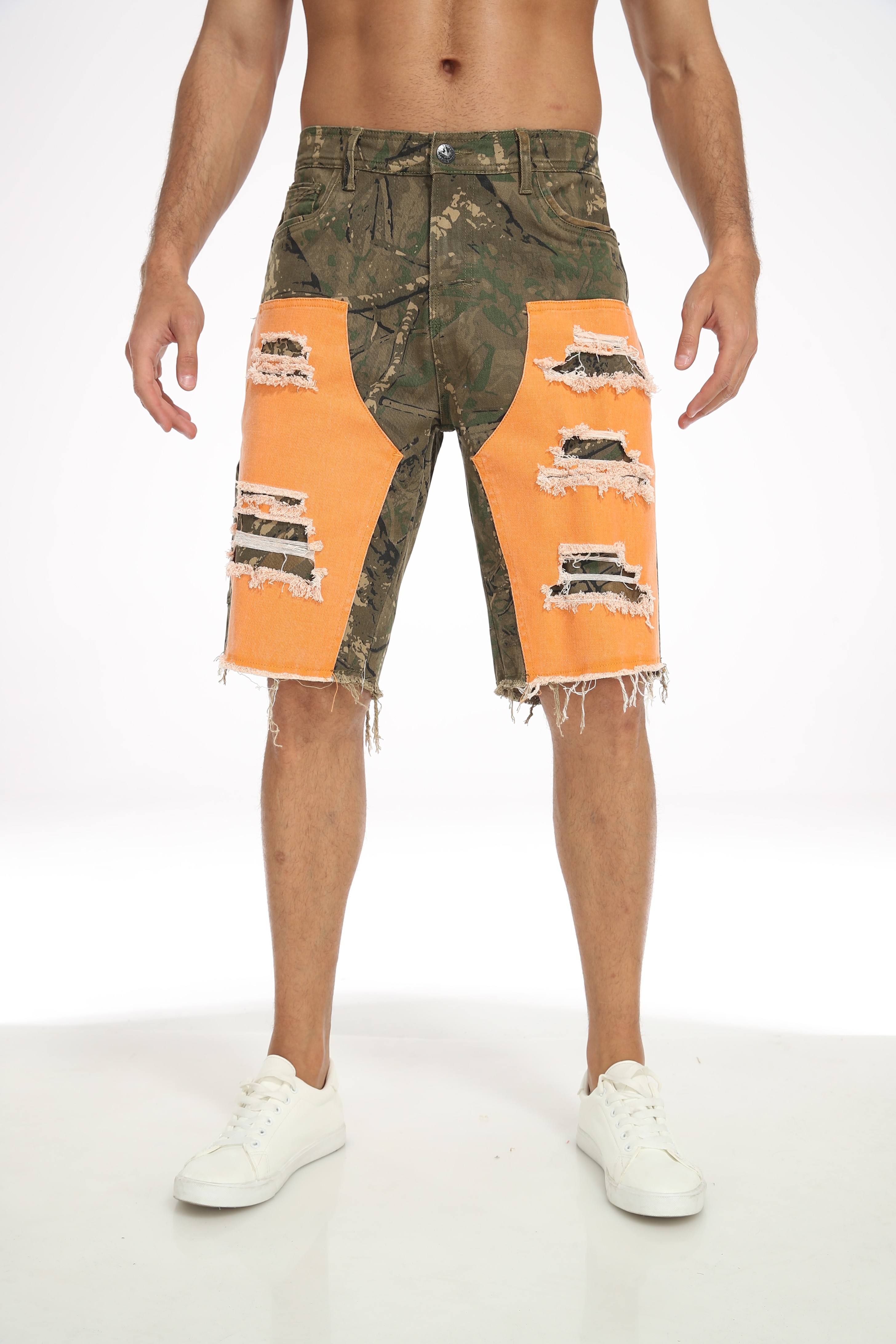 สีเขียวลายพราง