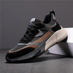 Chaussures de sport respirantes pour hommes, en mesh, confortables, en cuir, fabriquées par un fabricant de chaussures de course - Product Image 4