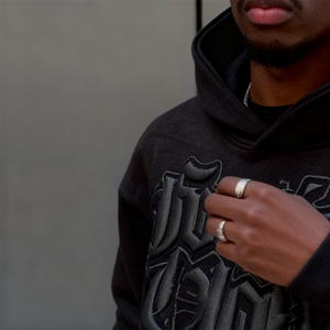 Felpa con Cappuccio da Uomo in Puro Cotone a Blocchi di Colore e Felpe in Pile Nero Tinta Unita per Uomo Come Felpa Boxy in Cotone French Terry da 400GSM - Product Image 3