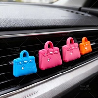 Offre Spéciale voiture désodorisant voiture parfum moderne vêtements beauté chaîne sac évent Clip décoration intérieure diffuseur pour voiture